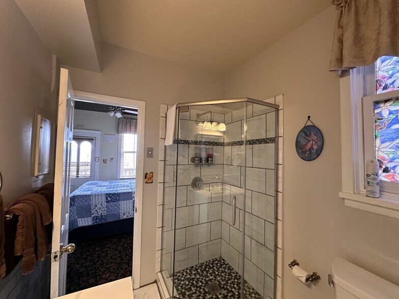 More Photos Of 541 Main St, Jerome Hotel For Sale