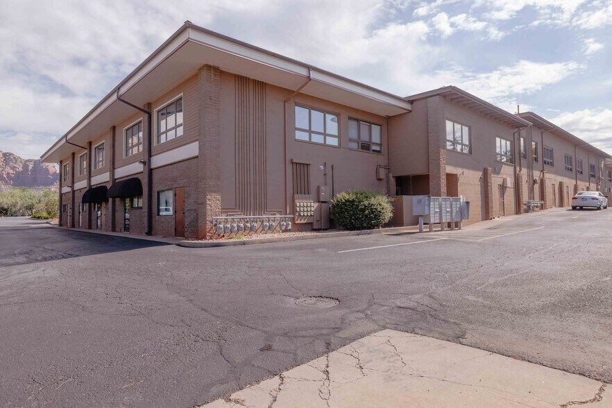 More Photos Of 2155 W State Route 89A, Sedona Medical For Sale