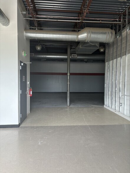 More Photos Of 4101 Sable Ave, Longmont Warehouse For Lease