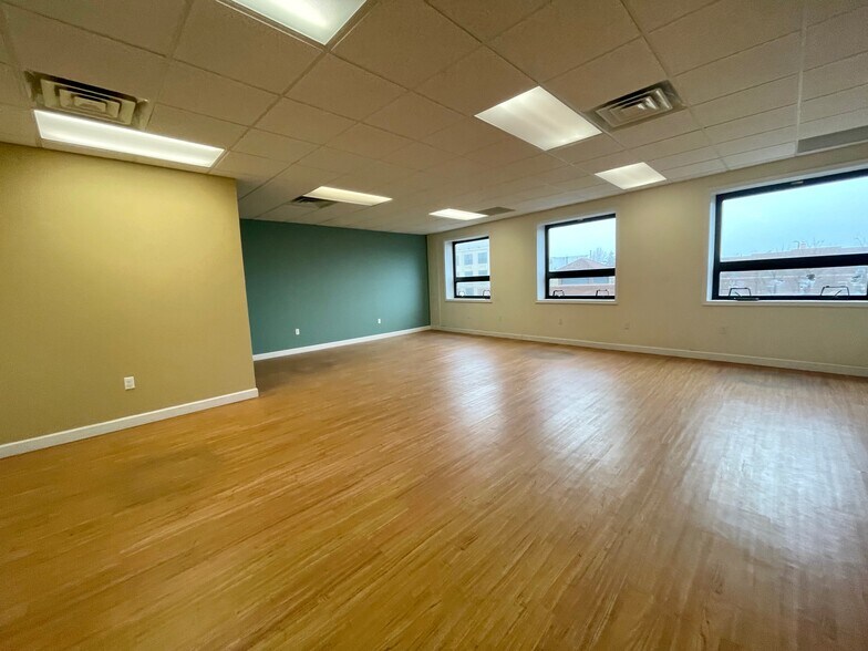 More Photos Of 214-25 42nd Ave, Bayside Medical For Sale
