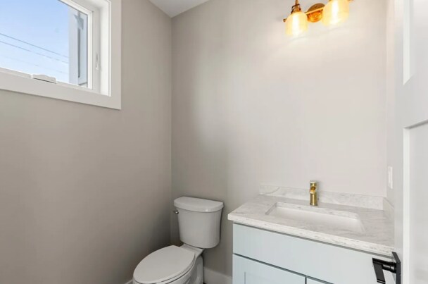 More Photos Of 306-308 Newton St, Waltham Apartments For Sale