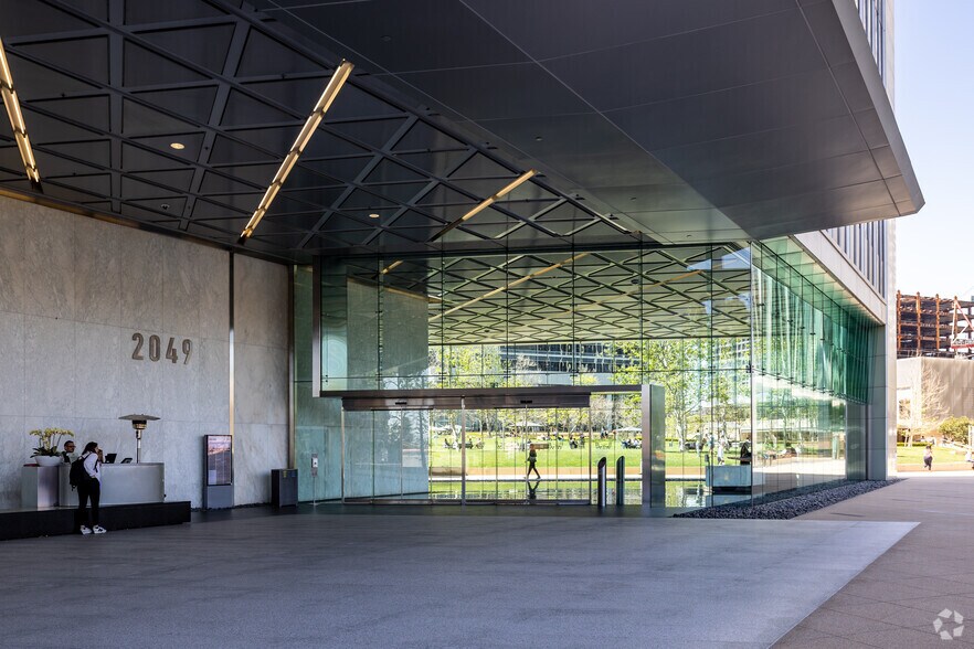 More Photos Of 2049 Century Park E, Los Angeles Office For Lease