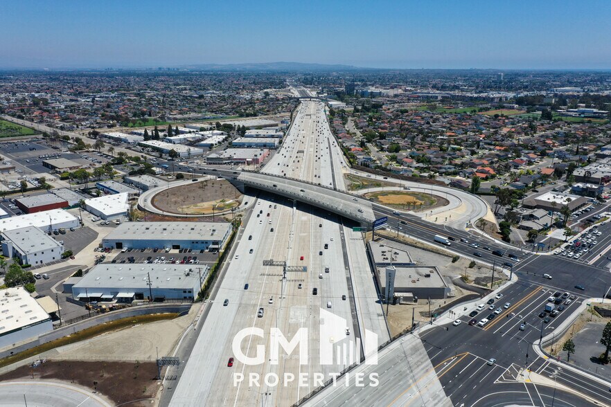 More Photos Of 14970 Goldenwest St, Westminster Freestanding For Lease