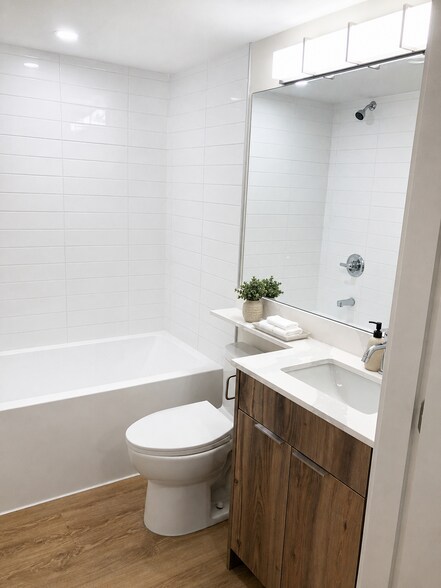 More Photos Of 938 Commercial Dr, Vancouver Apartments For Sale