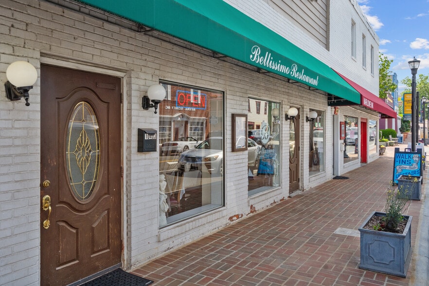 More Photos Of 10403 Main St, Fairfax Storefront Retail Office For Lease