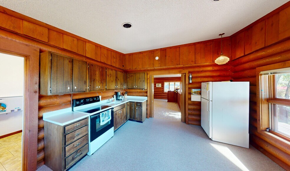 More Photos Of 1430 Riverview Rd, Riverton Office Residential For Sale