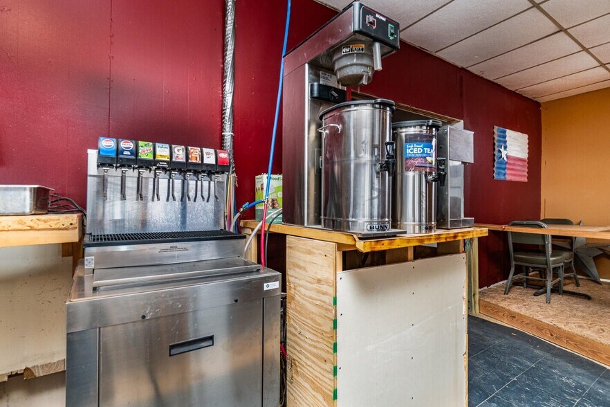 More Photos Of 9298 Texas 86, Silverton Restaurant For Sale