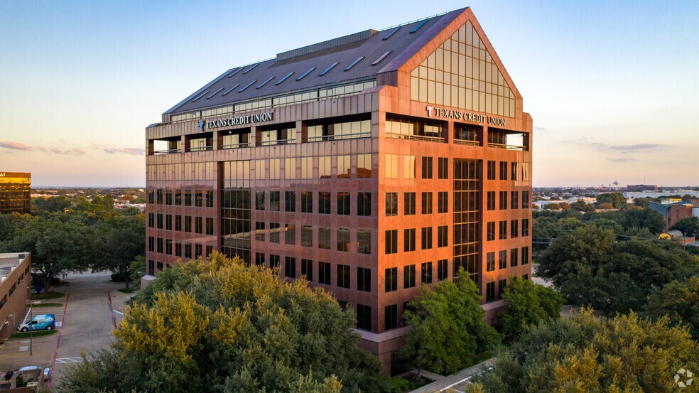 More Photos Of 777 E Campbell Rd, Richardson Office For Lease