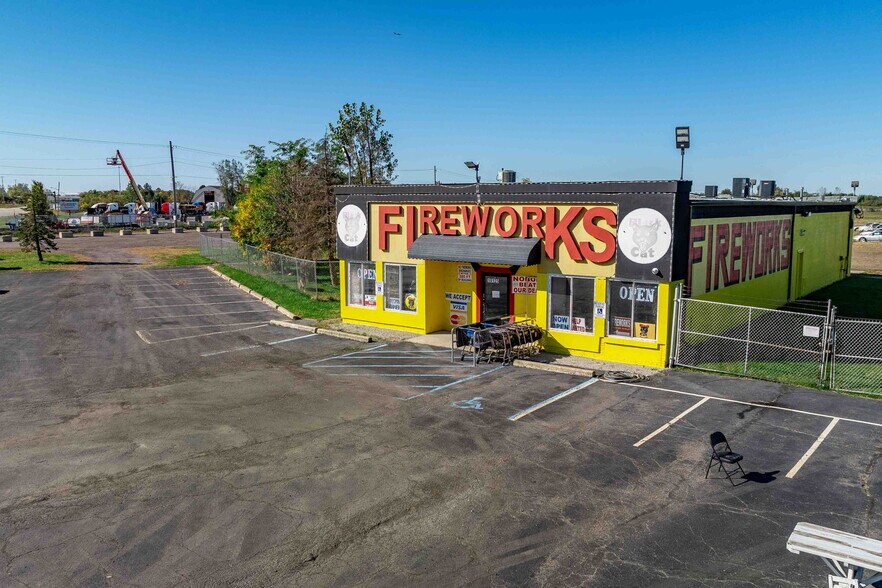 More Photos Of 10125 Telegraph Rd, Carleton Freestanding For Sale