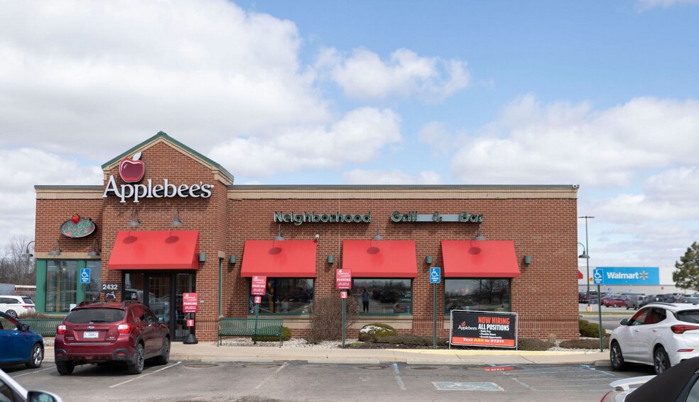 More Photos Of 2432 E Wabash St, Frankfort Restaurant For Sale