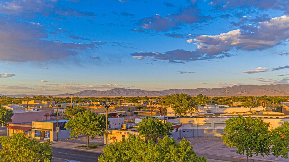 More Photos Of 101 S Main St, Belen Office For Sale