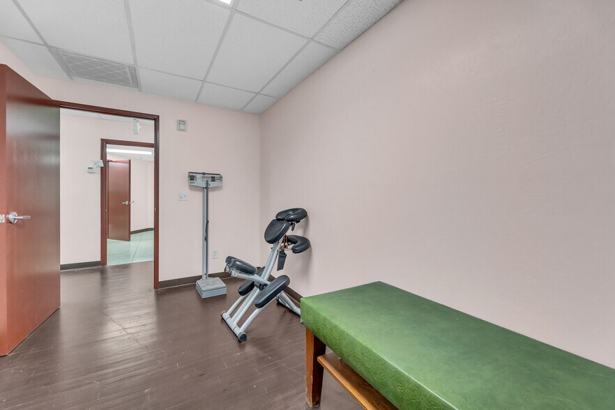 More Photos Of 515 Michigan Blvd, West Sacramento Medical For Sale