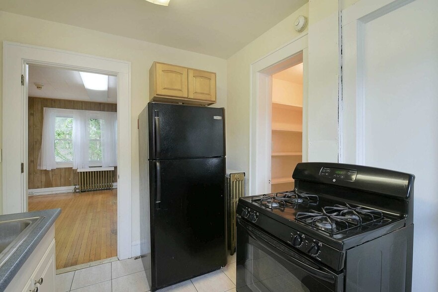 More Photos Of 47 Spring St, Ramsey Medical For Sale