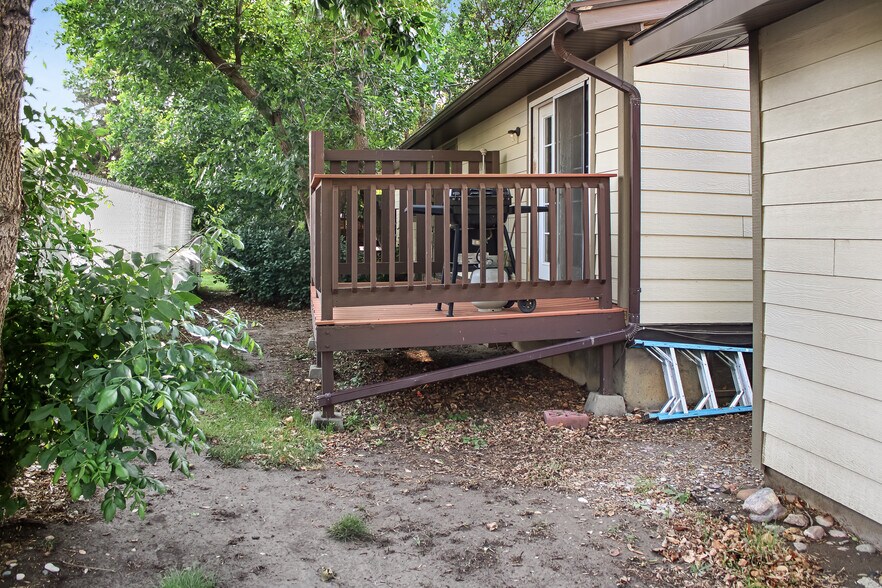 More Photos Of 932 Oilfield Ave, Shelby Multifamily For Sale