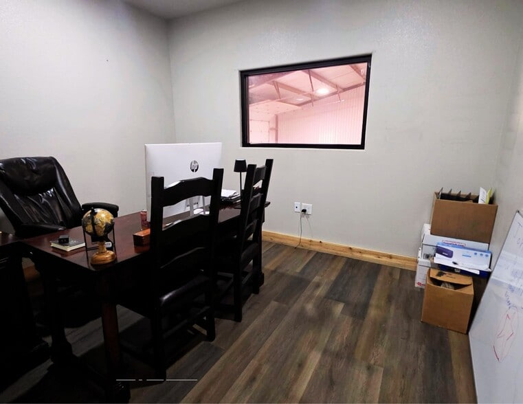 More Photos Of 1003 E County Road 140, Midland Industrial For Lease