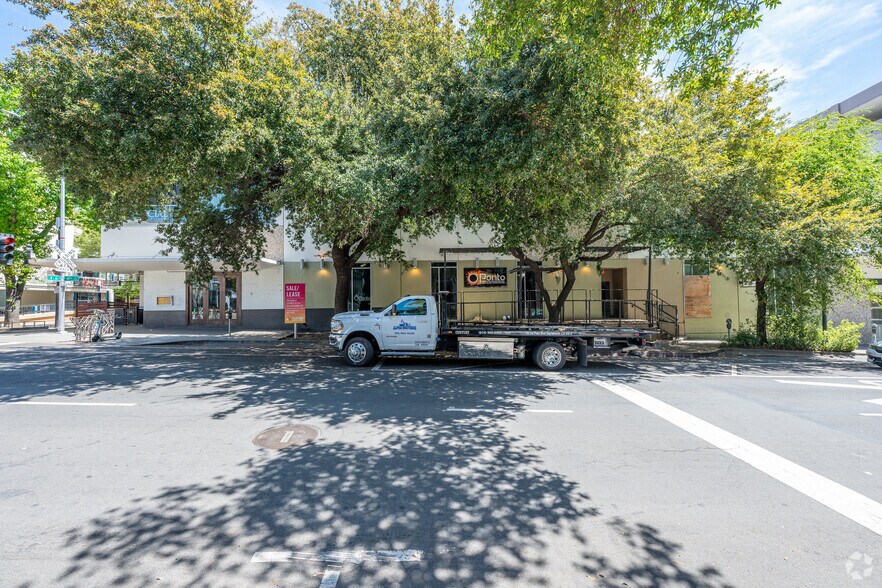More Photos Of 1000 K St, Sacramento Restaurant For Lease
