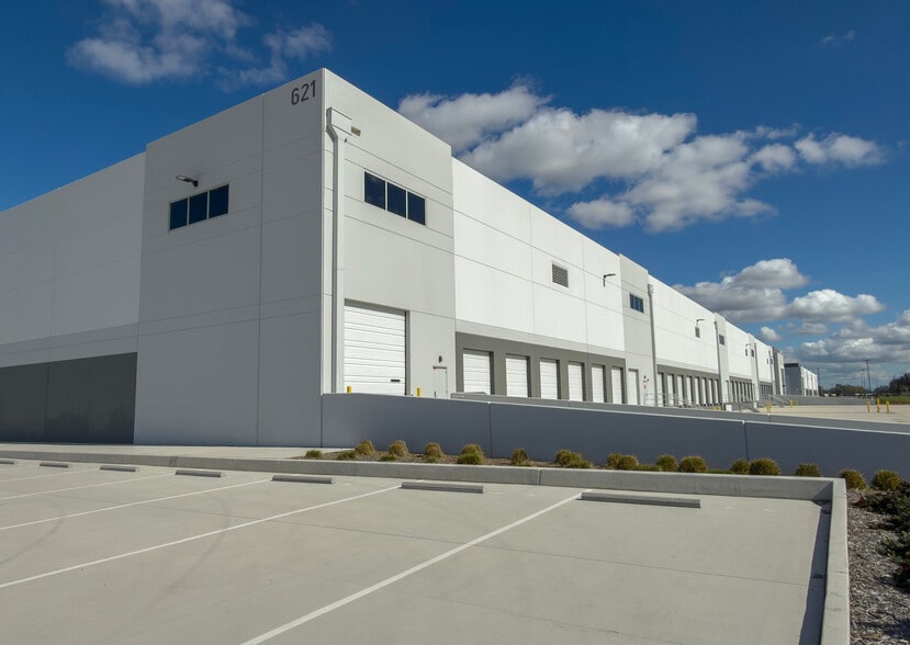 More Photos Of Industrial Dr, Stockton Unknown For Lease