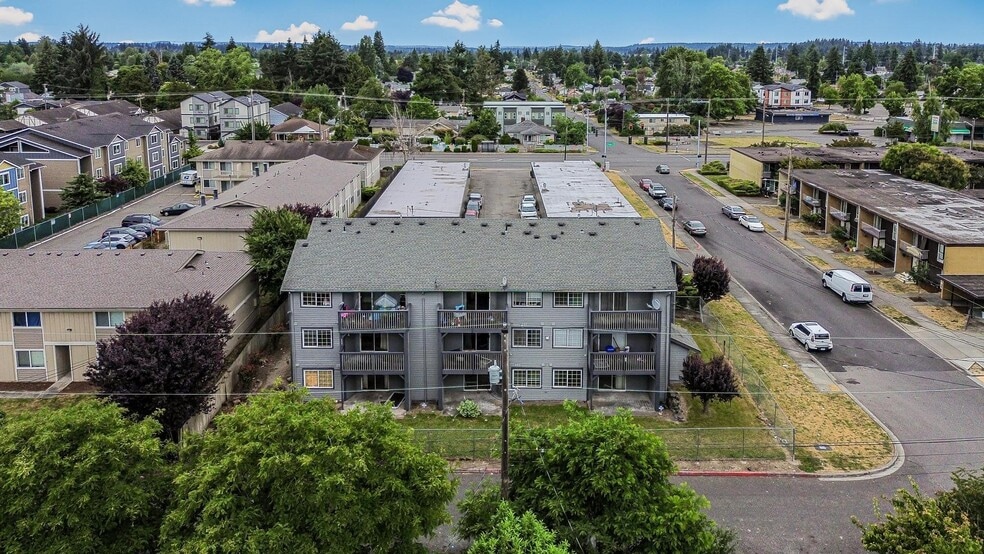 More Photos Of 7603 Pacific Ave, Tacoma Apartments For Sale