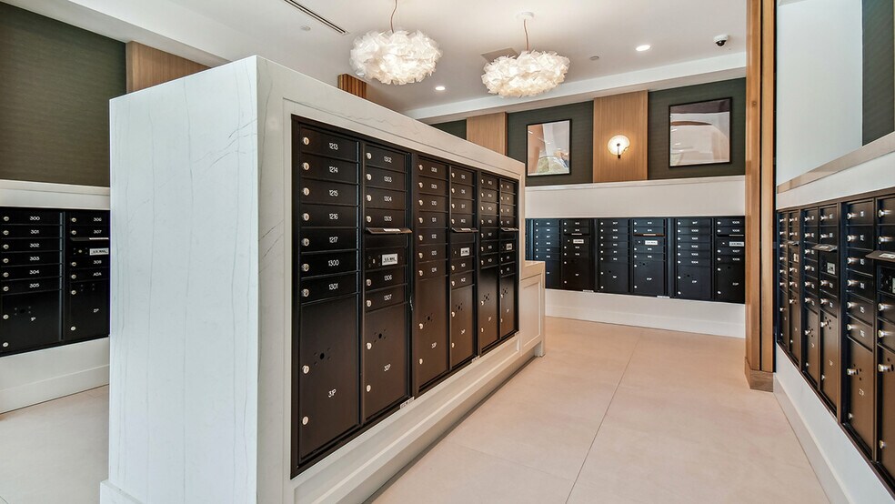 More Photos Of 345 Banyan Blvd, West Palm Beach Apartments For Lease