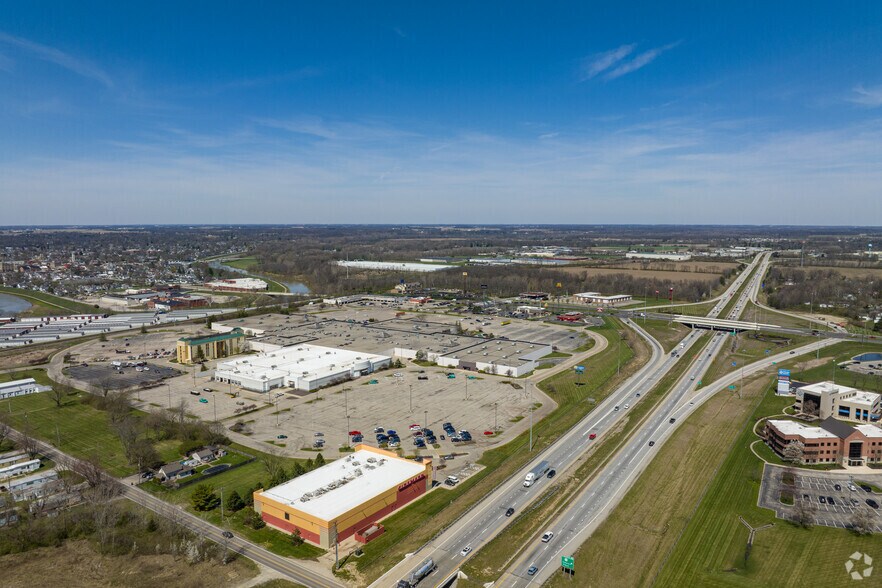 More Photos Of 987-999 E Ash St, Piqua Unknown For Lease