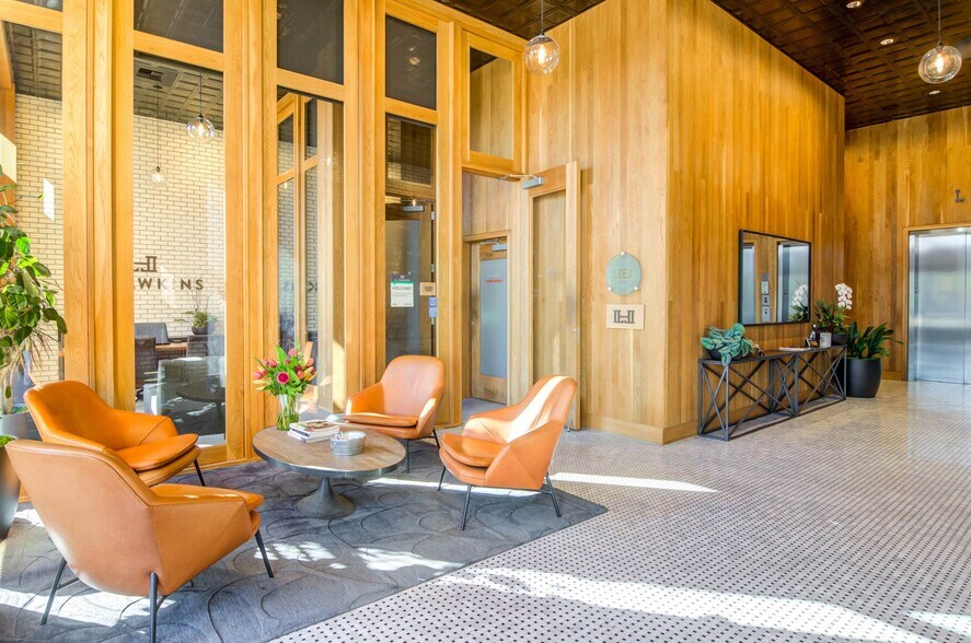 More Photos Of 1515 NW 21st Ave, Portland Apartments For Lease