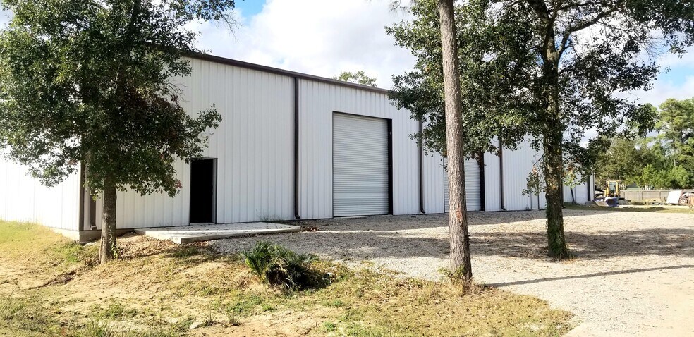 More Photos Of 16403 Old Louetta Rd, Spring Warehouse For Lease