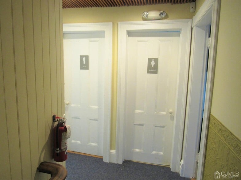 More Photos Of 623 Georges Rd, North Brunswick Office For Lease