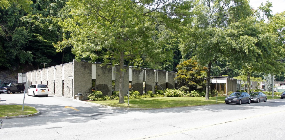 More Photos Of 120 Kisco Ave, Mount Kisco Light Manufacturing For Lease