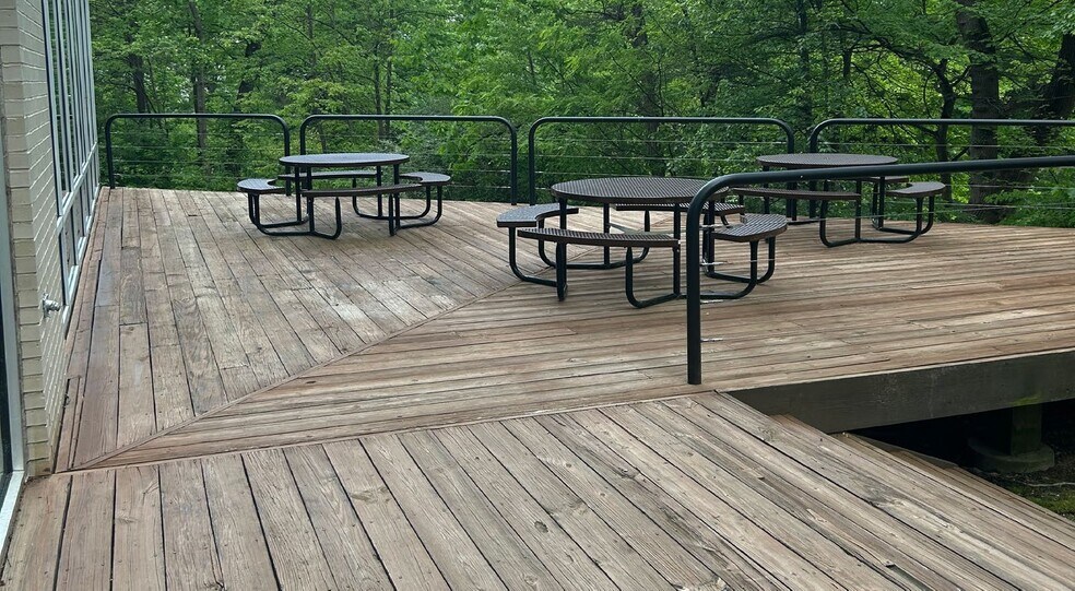 More Photos Of 9175 Guilford Rd, Columbia Medical For Lease