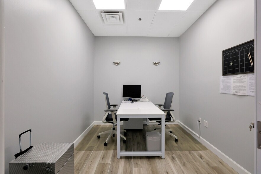 More Photos Of 33777 N Scottsdale Rd, Scottsdale Medical For Lease