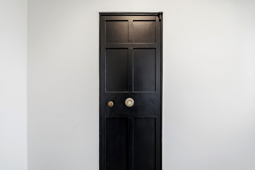 More Photos Of 2 S Main St, Pittston Loft Creative Space For Lease