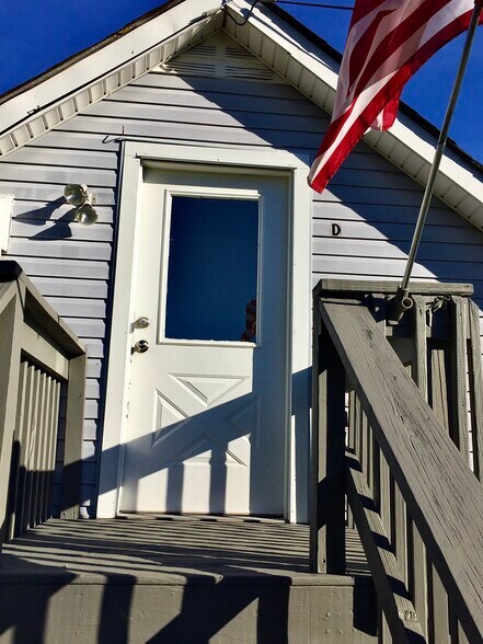 More Photos Of 147 Georgetown Rd, Beaver Falls Apartments For Sale