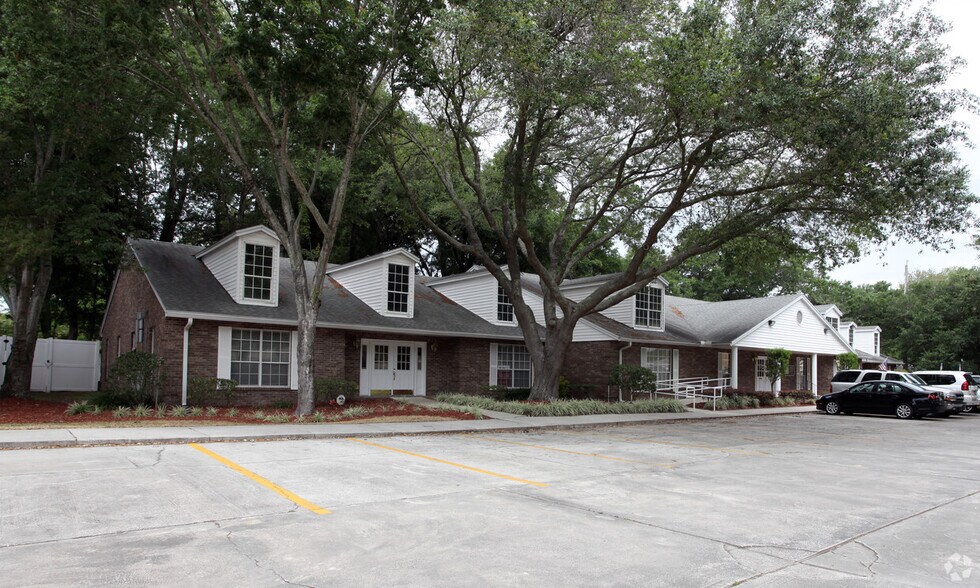 Primary Photo Of 2700 University Blvd W, Jacksonville Medical For Lease