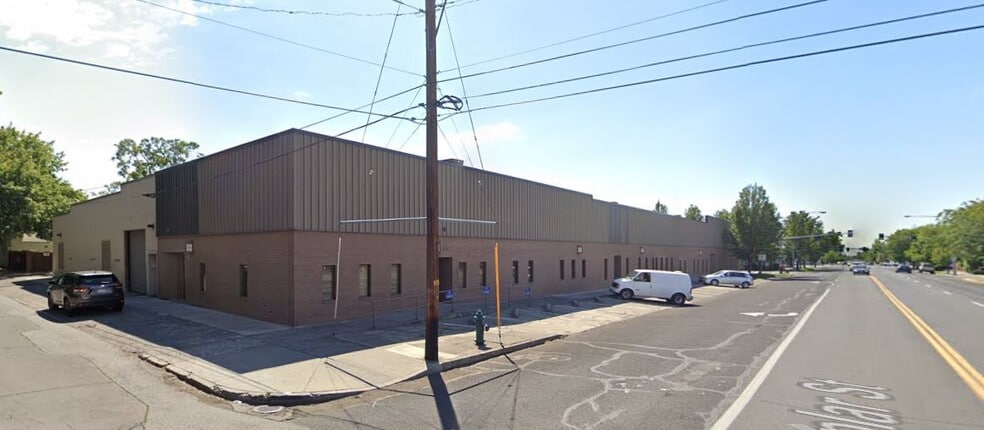 More Photos Of 102 E Poplar St, Walla Walla Flex For Sale