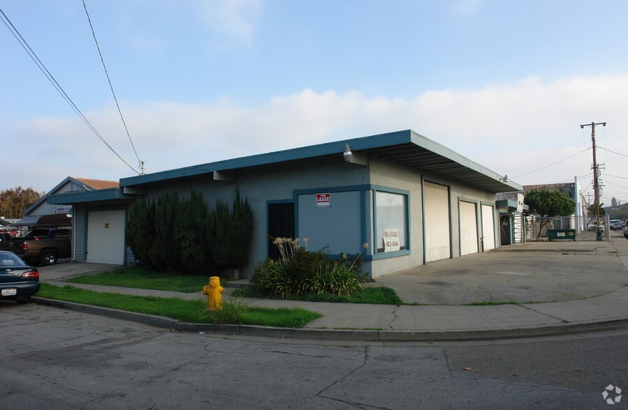 More Photos Of 22756 Alice St, Hayward Service For Lease