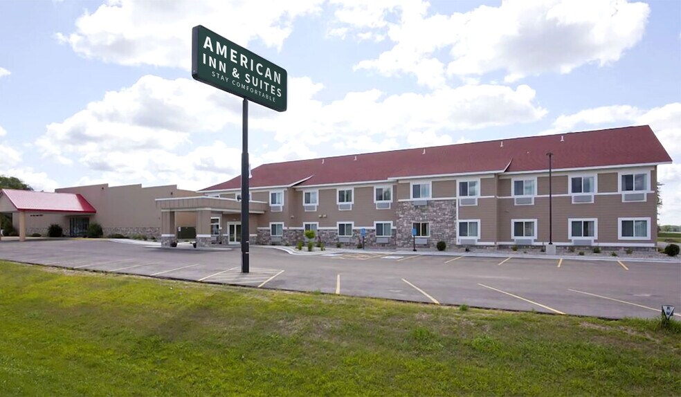 Primary Photo Of 211 W Main St, Parkers Prairie Hotel For Sale