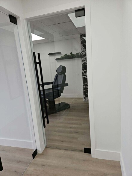 More Photos Of 4700 N Congress Ave, West Palm Beach Coworking Space