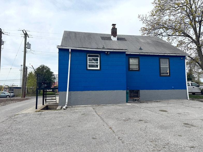 More Photos Of 5606 Talbott Pl, Woodlawn Storefront Retail Office For Sale