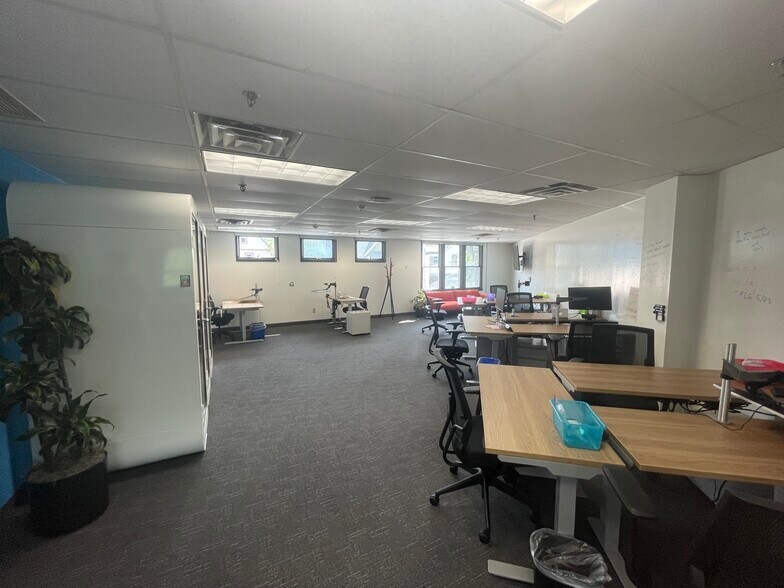 More Photos Of 360-366 Summer St, Somerville Loft Creative Space For Lease