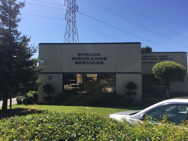 Primary Photo Of 2020 Standiford Ave, Modesto Office For Lease
