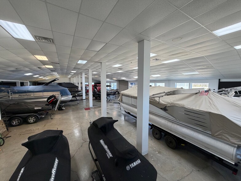 More Photos Of 211 Canton Ln, Cadiz Self Storage For Sale