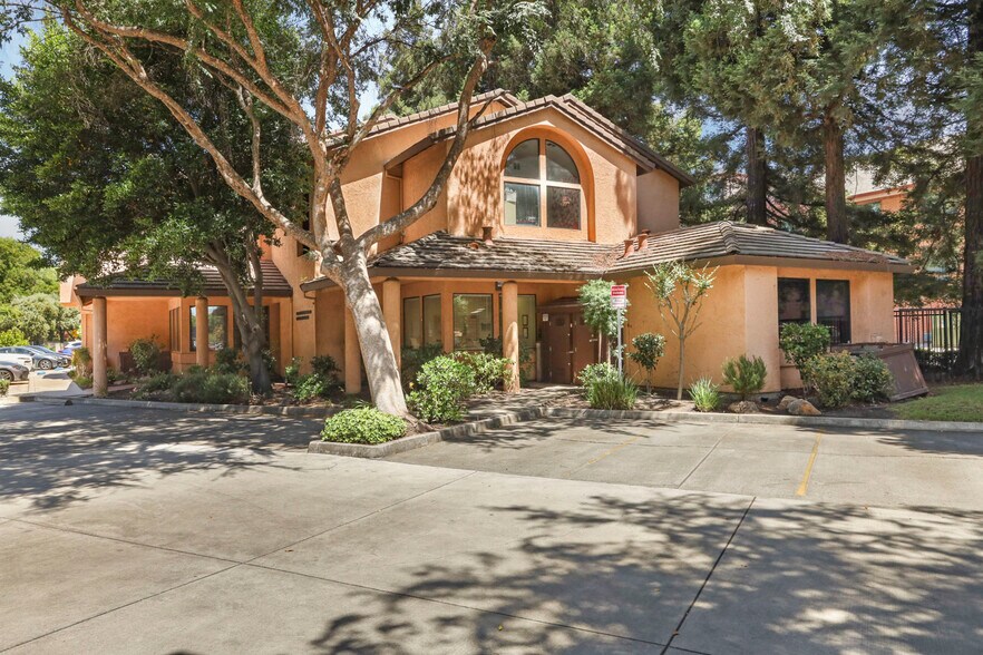 More Photos Of 4568 Feather River Dr, Stockton Medical For Sale