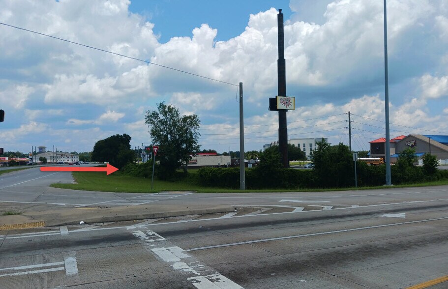 More Photos Of 264 Millennium Blvd, Brunswick Land For Sale