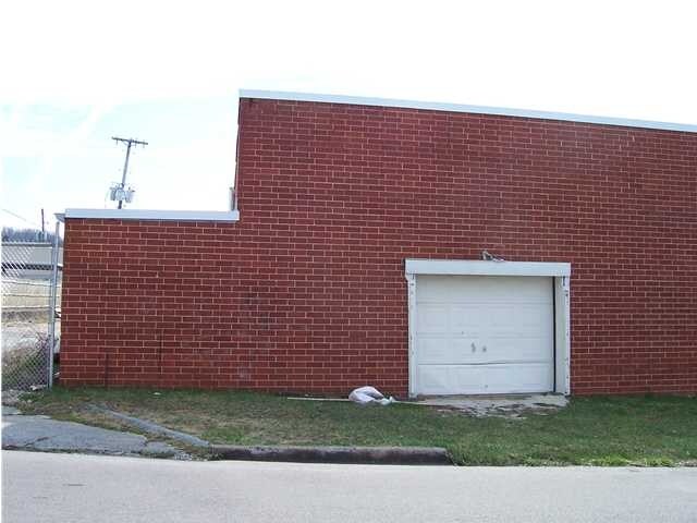 More Photos Of 2818 E 48th St, Chattanooga Freestanding For Lease