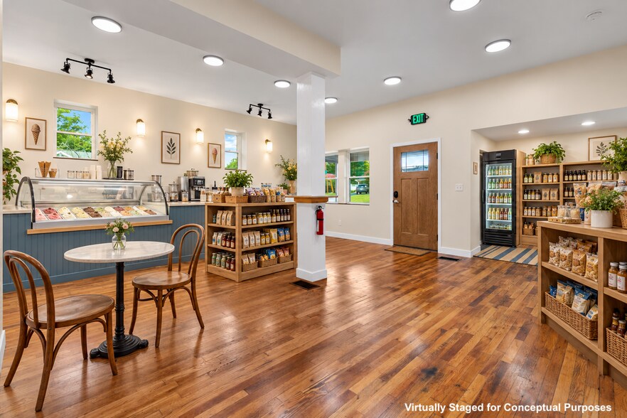 More Photos Of 901 8th St, Radford Apartments For Sale