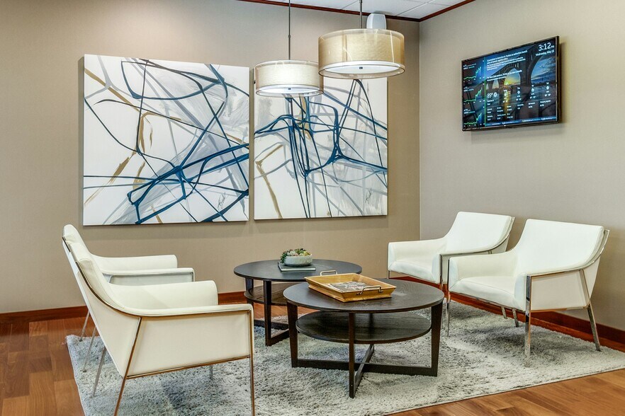 More Photos Of 13355 Noel Rd, Dallas Coworking Space