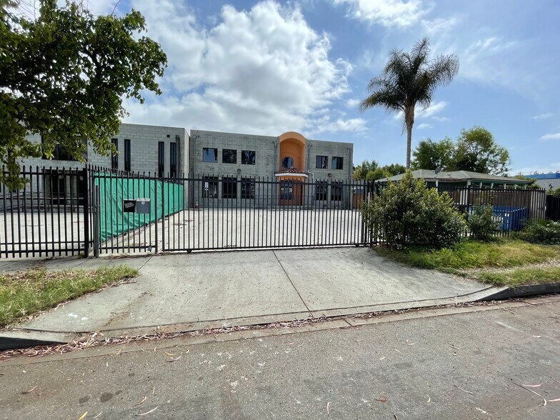 More Photos Of 1220 251st St, Harbor City Warehouse For Sale