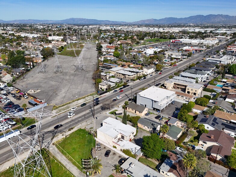More Photos Of 6226 Vineland Ave, North Hollywood Office For Sale