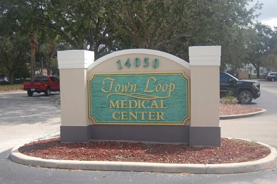 More Photos Of 14050 Town Loop Blvd, Orlando Medical For Lease