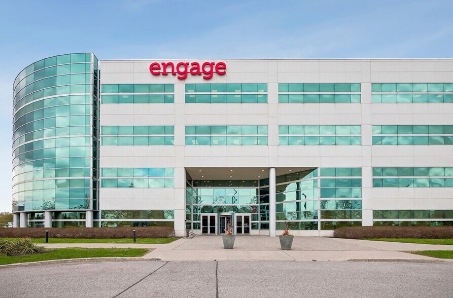 More Photos Of 1380 Rodick Rd, Markham Office For Sale